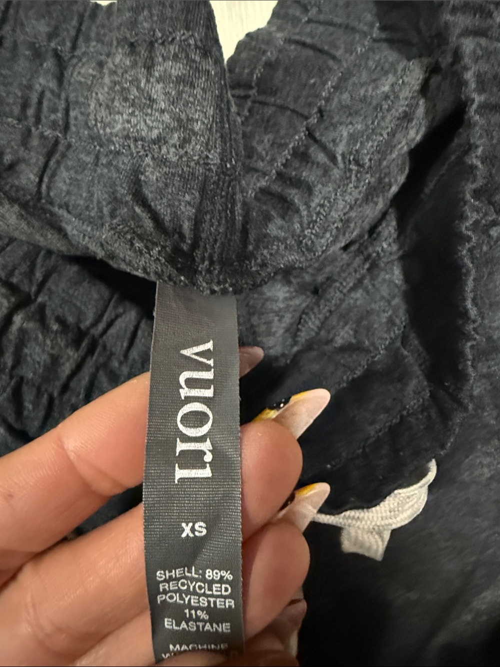Vuori Performance Joggers - Picture 2 of 3